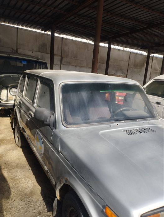 Прдодается автомобиль НИВА 21310 в рабочим состояние