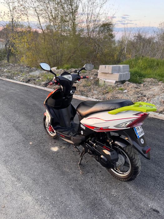 Продавам мотопед Riya 70 куб.см!!!