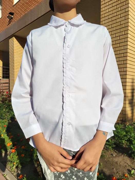 Школьная блузка в наличии