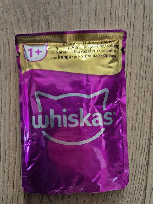 Mancare umeda pisici Whiskas