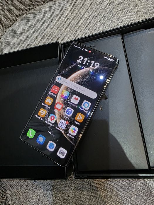 Huawei  mate  X6