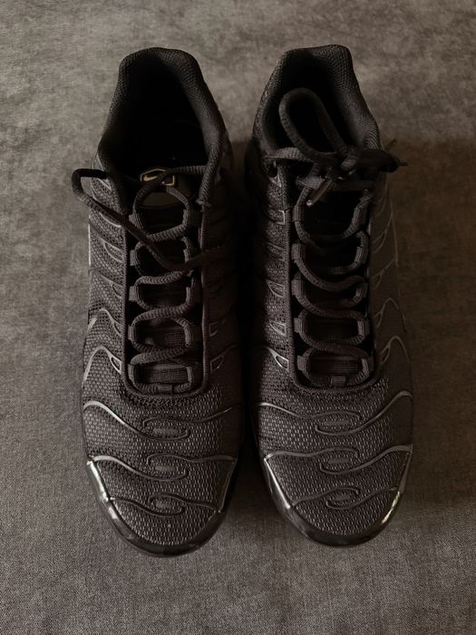 Nike Air Max Plus Triple Black