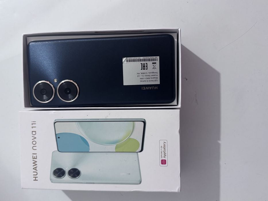 HUAWEI nova 11 i