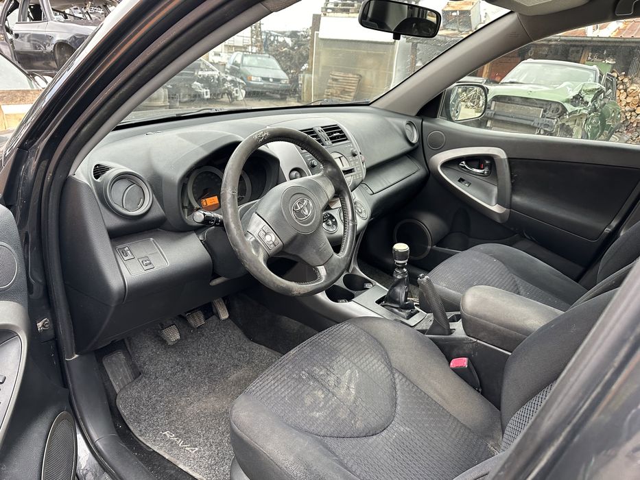 Toyota Rav4 2.2 d-cat НА ЧАСТИ