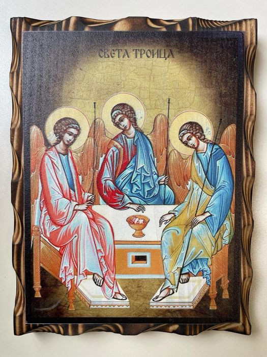 Икона върху застарено дърво