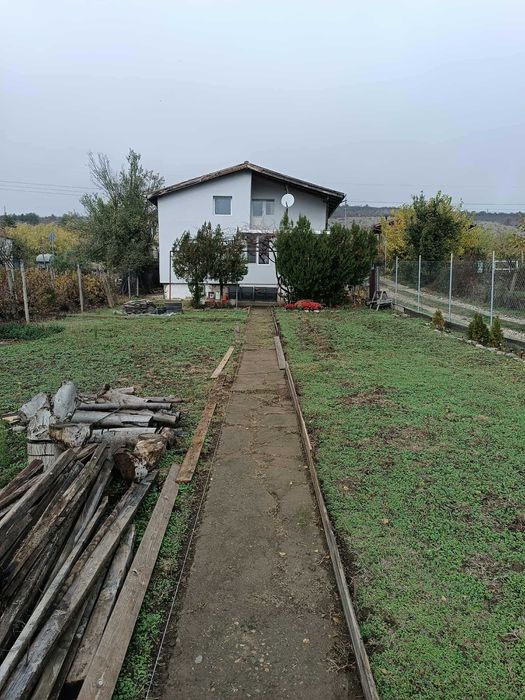 Продава се Къща в Червен бряг - 88 кв.м за 910 €/кв.м - Снимка #2