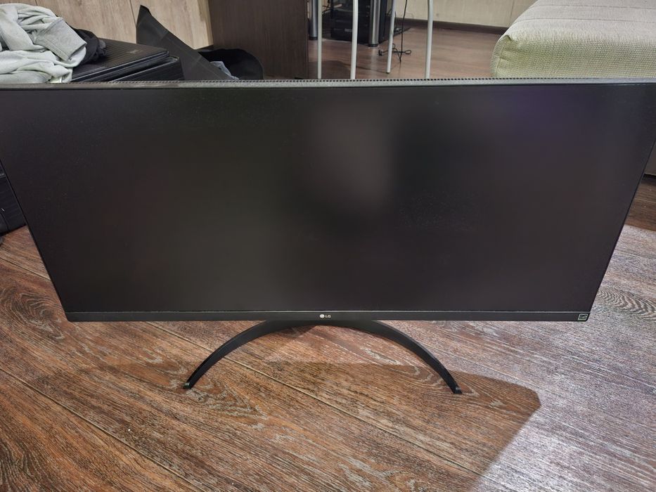 Монитор LG ultrawide 34WP500