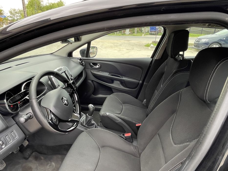Renault Clio 0.9 Tce R-link