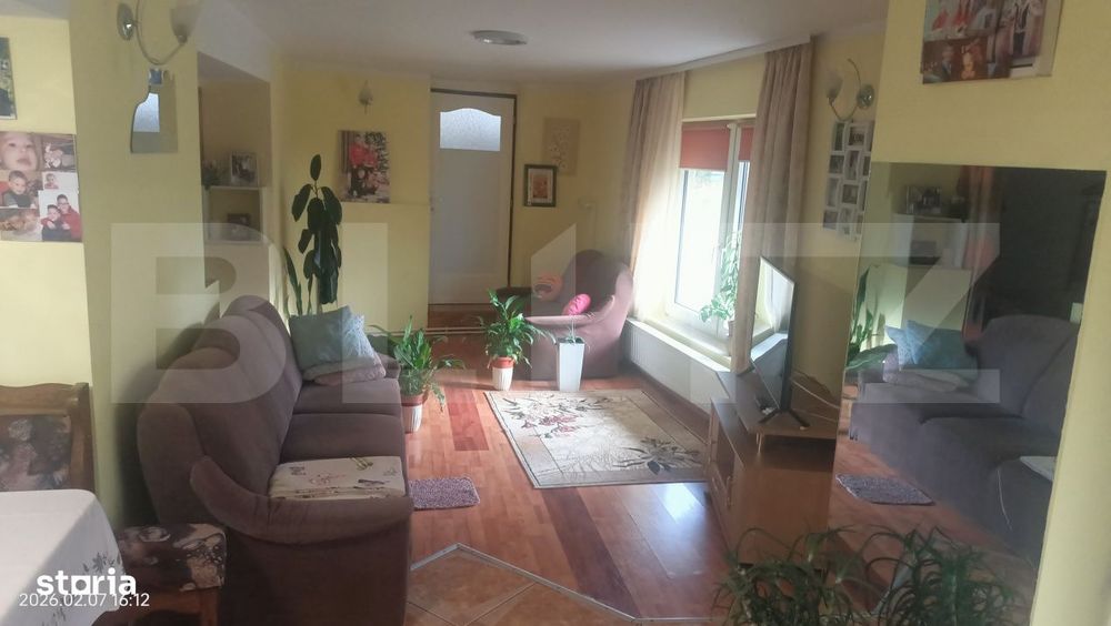 Casa de vanzare, 125 mp,  Petelea
