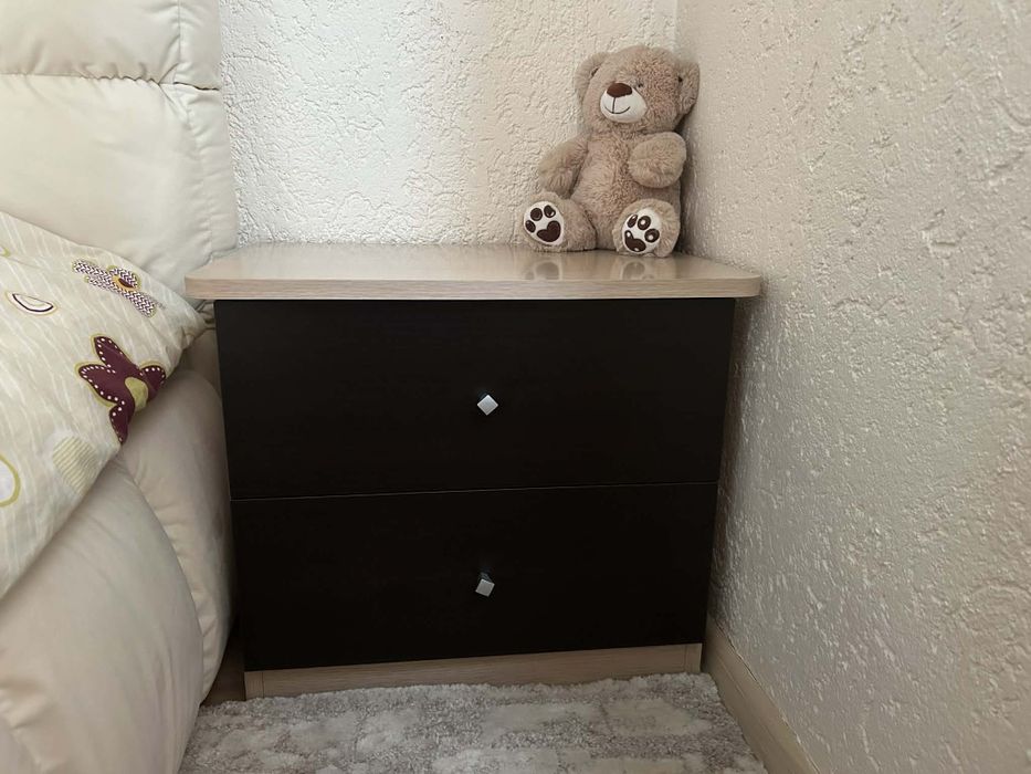 Скрин и нощни шкафчета