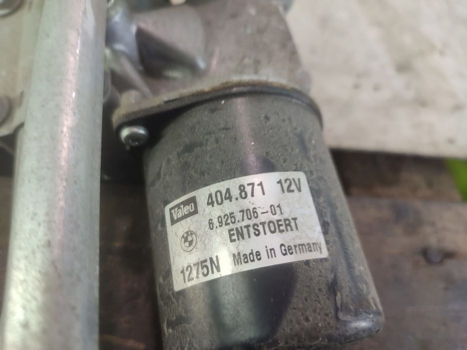 Ansamblu stergatoare parbriz BMW Seria 1 E87 (2004 - 2007) 1.6 benzina N46B16A 1.6 benzina N46B16A N46B16A
