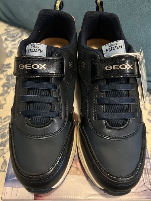 Geox нови светещи  35 номер