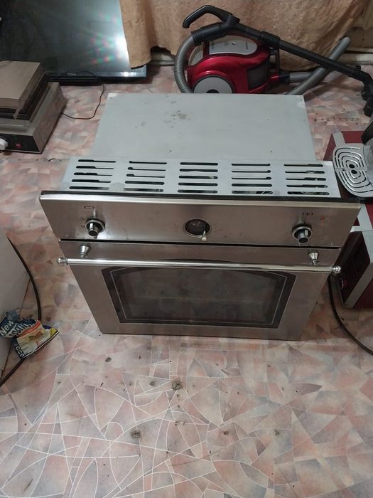 Продам духовой шкаф ARDO