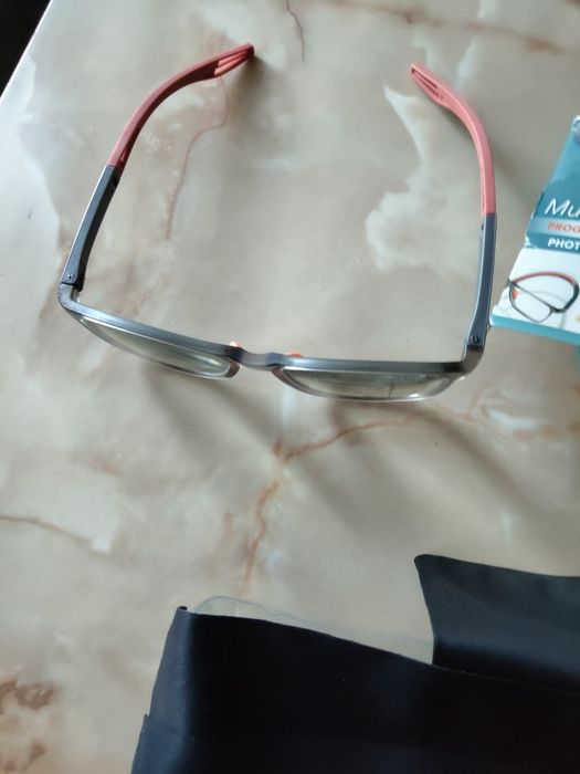 Очила които се променят