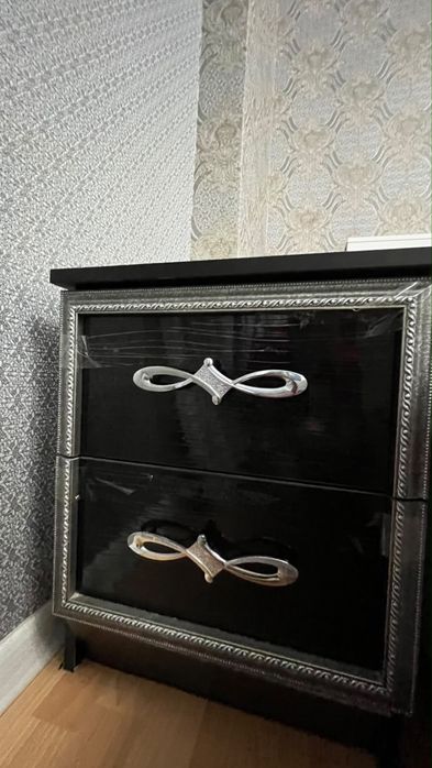 Срочно продам шифонер для спальни!