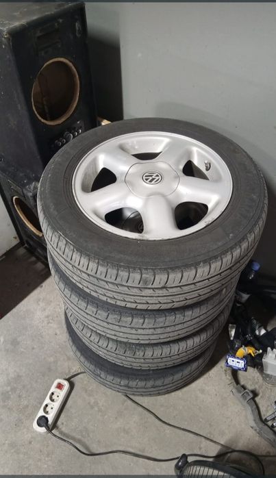 Продам диски на пассат оригинал