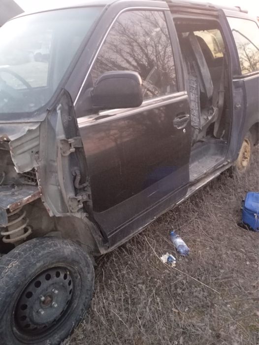 Ниссан ларго разбор