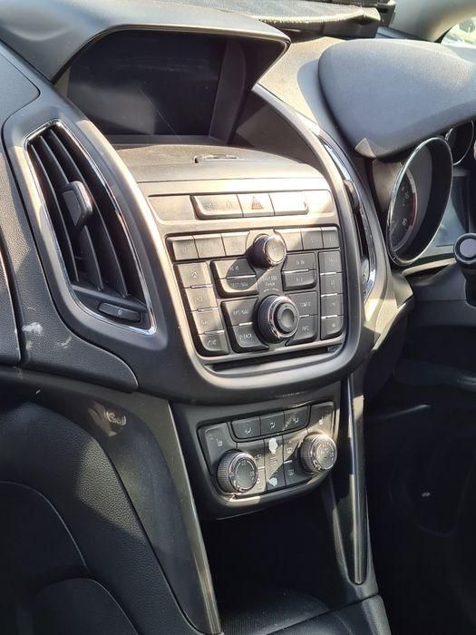 Dezmembrez 2.0 cdti 118 kw 160 cp A20DTH Opel Zafira C