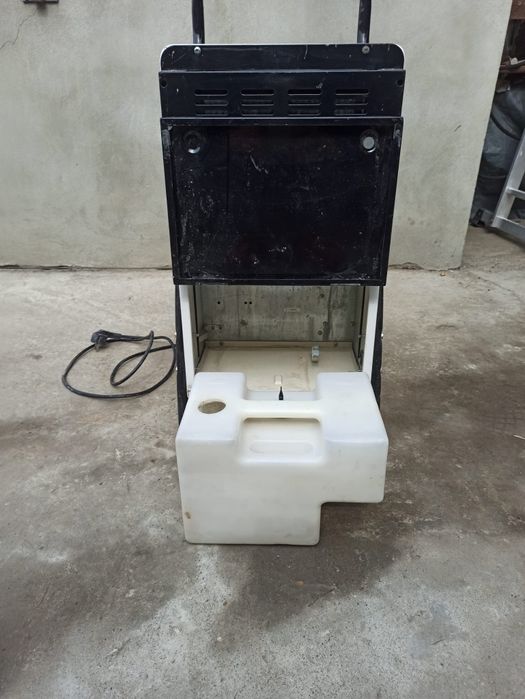 Dezumidificator industrial citeste anuntul