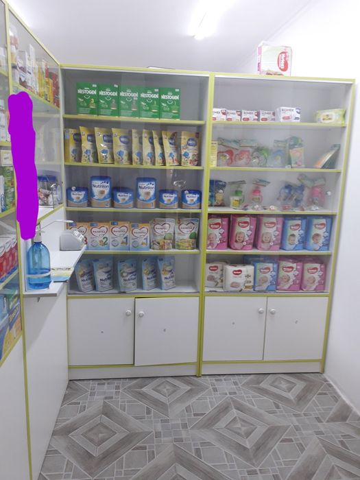 Продам  шкафы  для  Аптеки