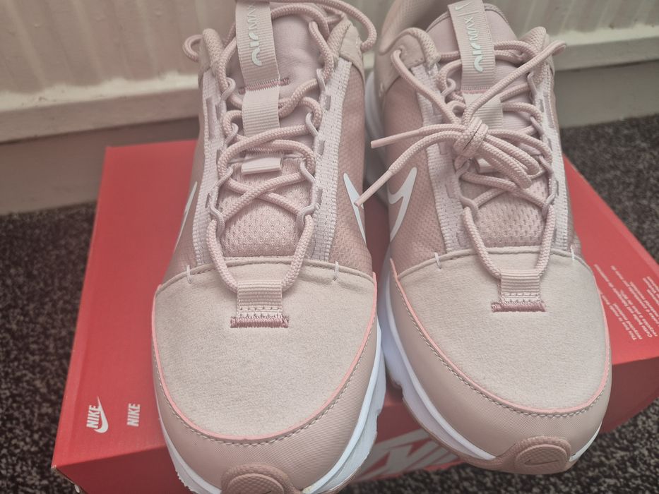 Adidasi air max intrlk