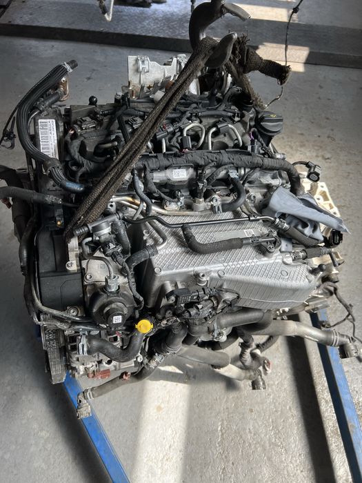 Dezmembrez passat b8,5 din 2021 disel 2.0 tdi