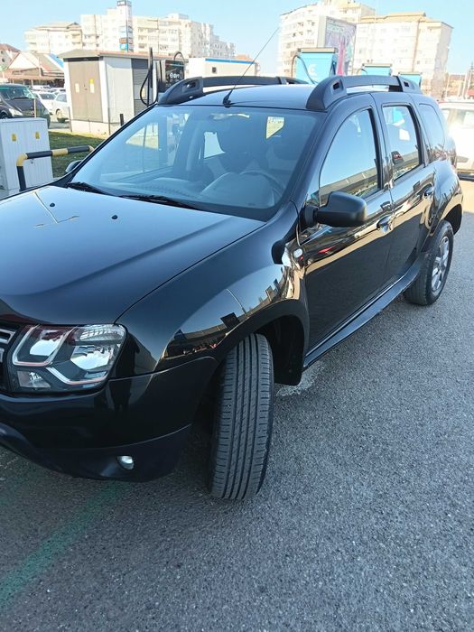 Vând Dacia Duster 1,5 dci