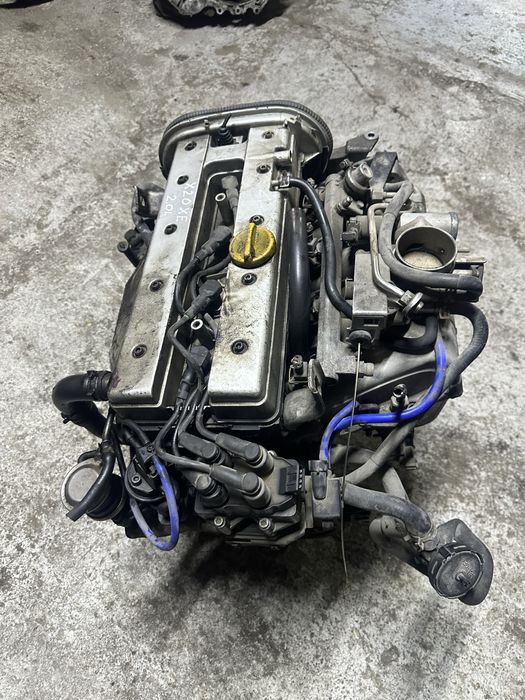 Двигатель Opel X20XEV 2.0l x20xe