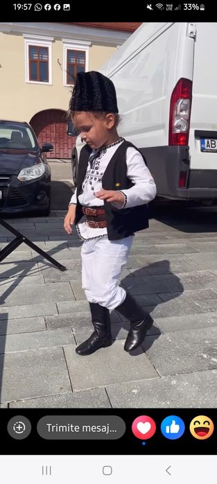 Costum popular băieți