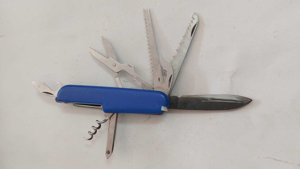 Сгъваеми ножчета, кошнички за декориране