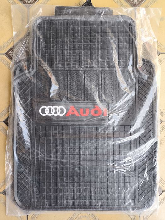 Полики AUDI универсальные. Новые.