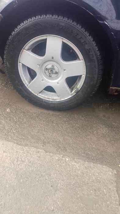 Vând sau schimb Golf IV