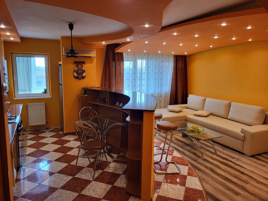 Apartament 3 camere