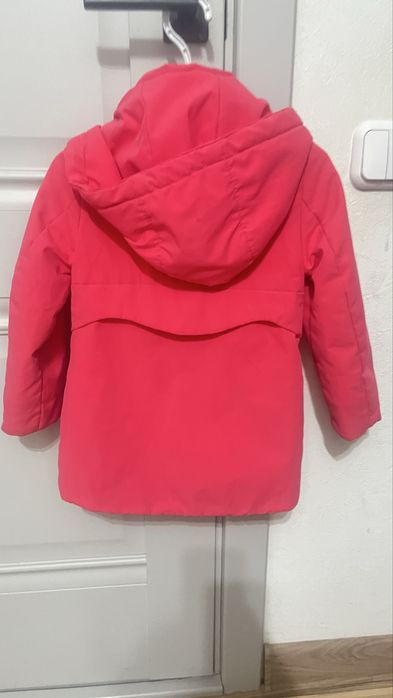 Куртка на девочку !