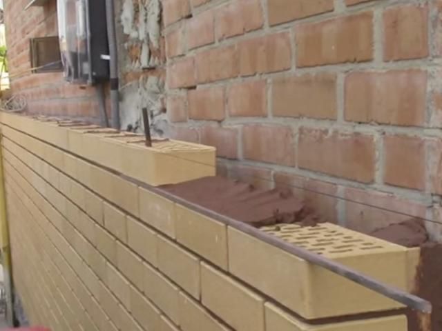 Каменщик кладка