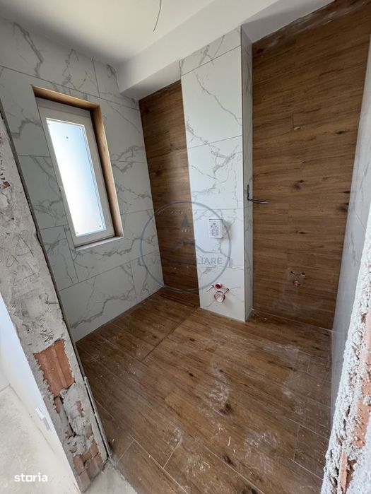 Apartament 3 camere / 2 bai / 95 MP / etaj 2/  parcare + boxa / ZONA