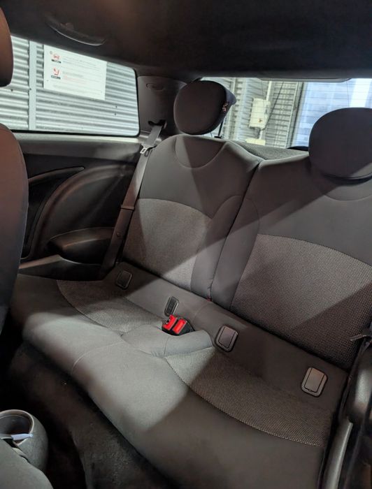 Mini One Cooper 1,6i Bi-Xenon