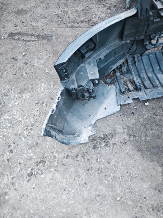 Оборудвана предна броня с решетки и халкогени Audi A5 S5 8t 2008-2011