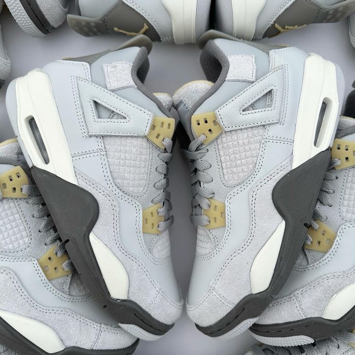 Air Jordan 4 Photon Dust( nu yeezy nu dunk