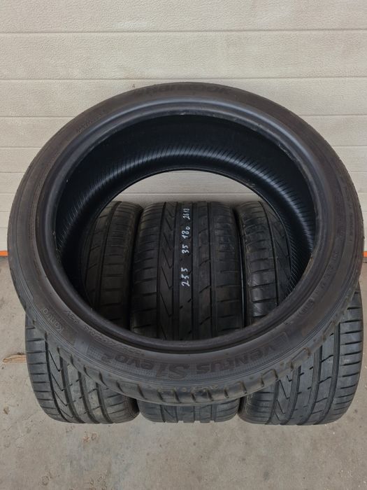 Летни гуми 4 броя Спорт П. HONAKOOK Ventus S1 Evo2 255 35 R18 225 40 R18 дот 2618