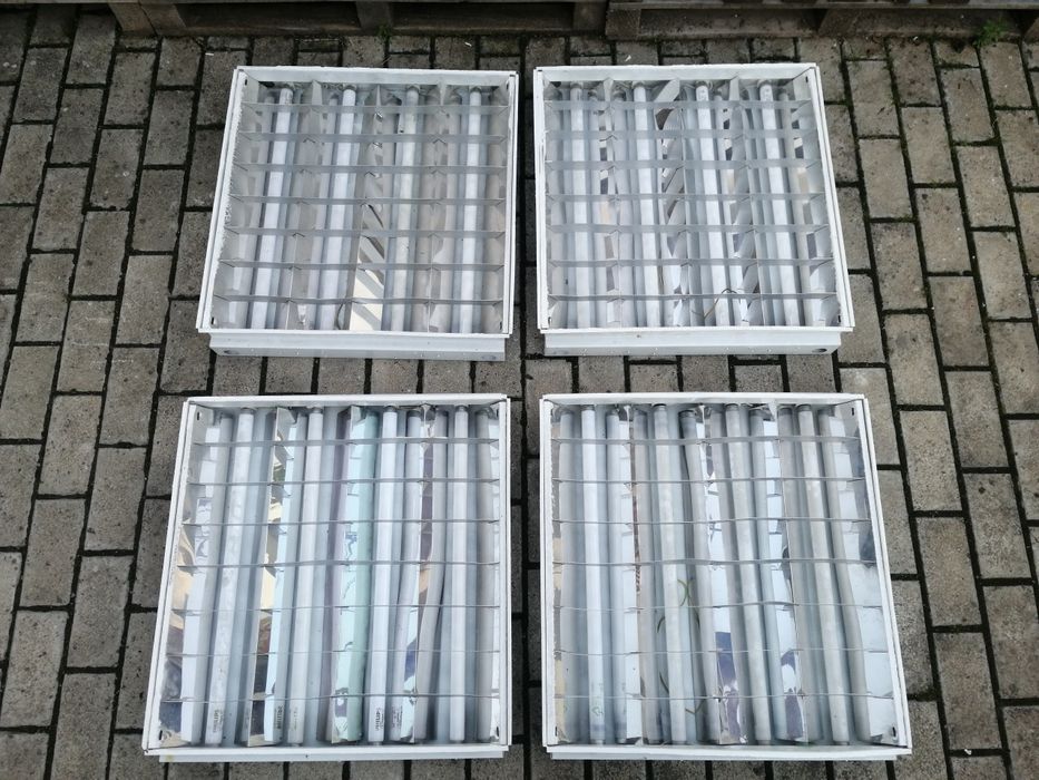 Lampi Corpuri neoane incastrate in tavan cu 16 neoane functionale incl