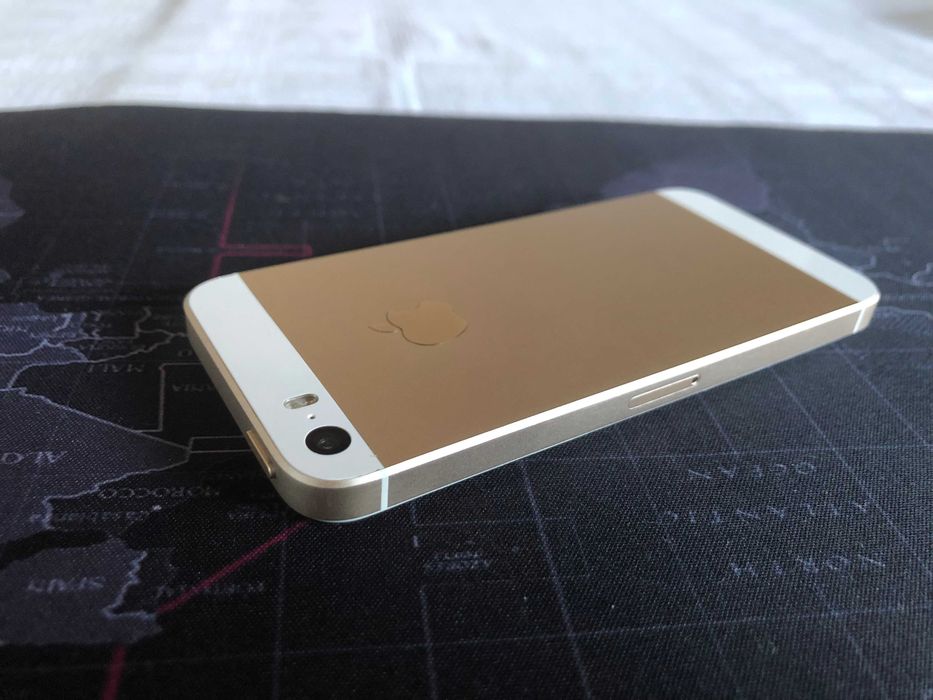Telefon mobil Apple iPhone SE Gold 2016