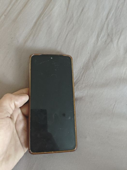 Смартфон Поко Ф4 б/у