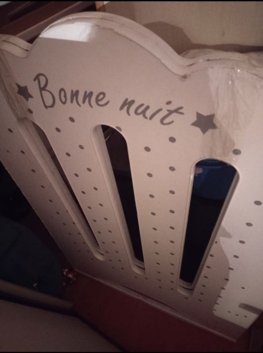 Продам кроватку детскую 4000