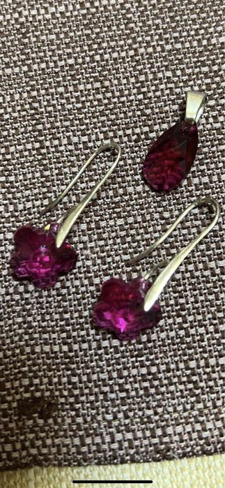 Обици с подарък висулка на  Swarovski