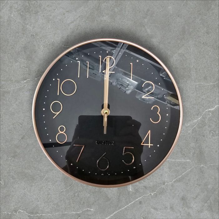 WiFi скрита камера в стенен часовник, шпионска , видеонаблюдение