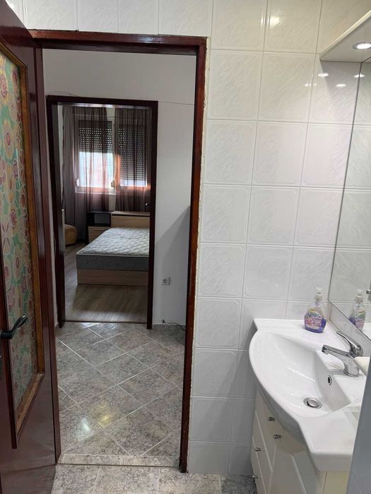 Дава се под наем Тристаен апартамент в Пловдив, Каменица 1 - 80 кв.м за 488.58 € - Снимка #3