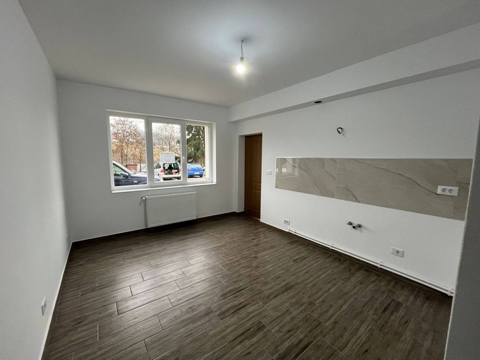 Garsonieră modernă de vânzare, 40 mp