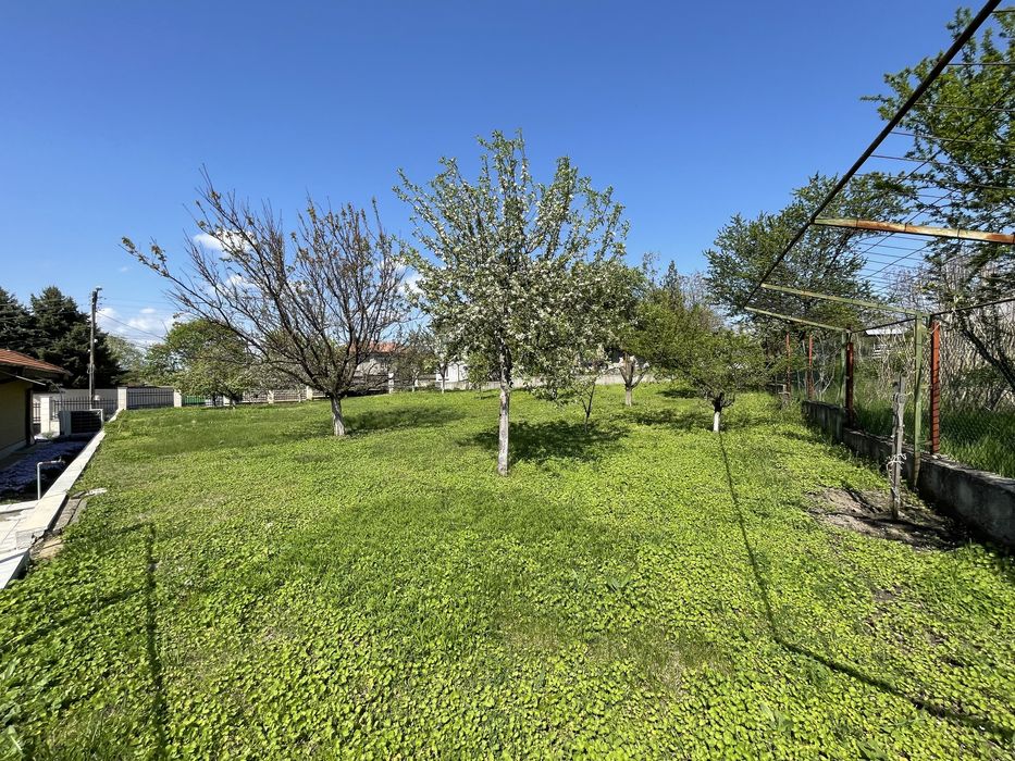 косене на трева и потдръжка на дворове в цяла област русе