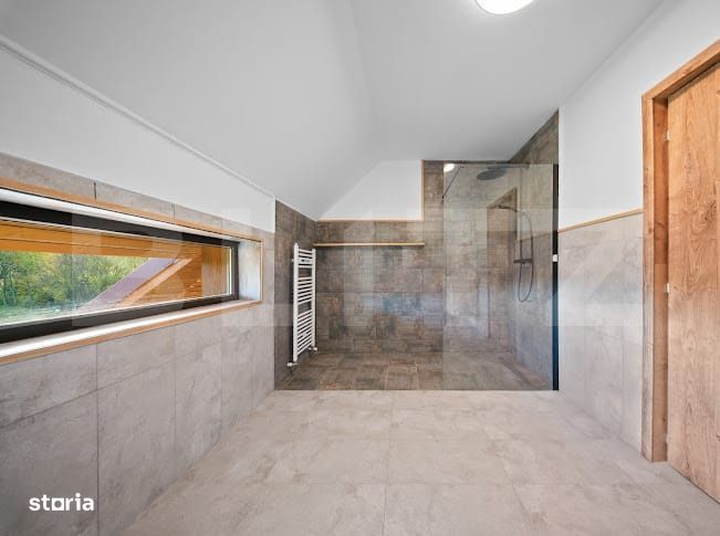 Casa cu design deosebit in Corunca! 200mp!